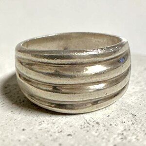 Sterling Ribbed Wide Band Ring Size 6.5   8.1 Grams Vintage Design